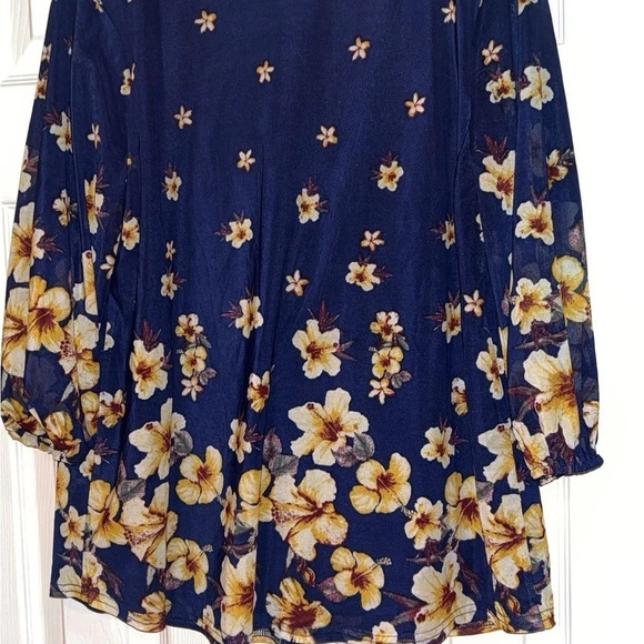 Vintage style blue  floral blouse Sz M - Picture 6 of 11